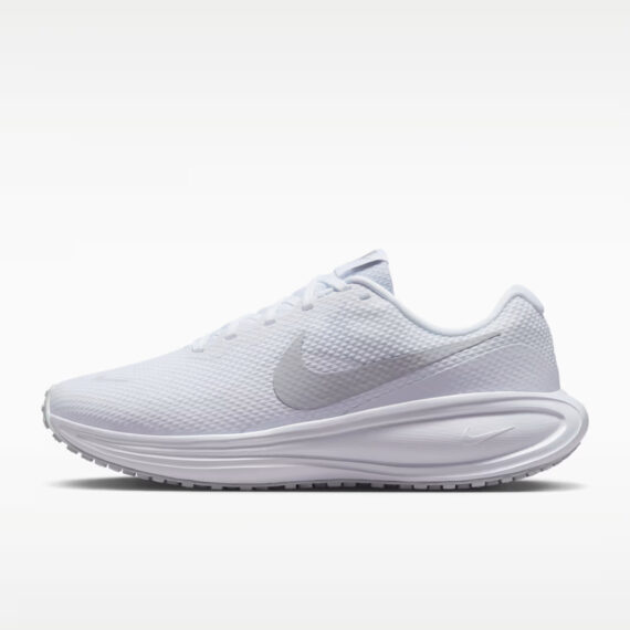 NIKE REVOLUTION 8