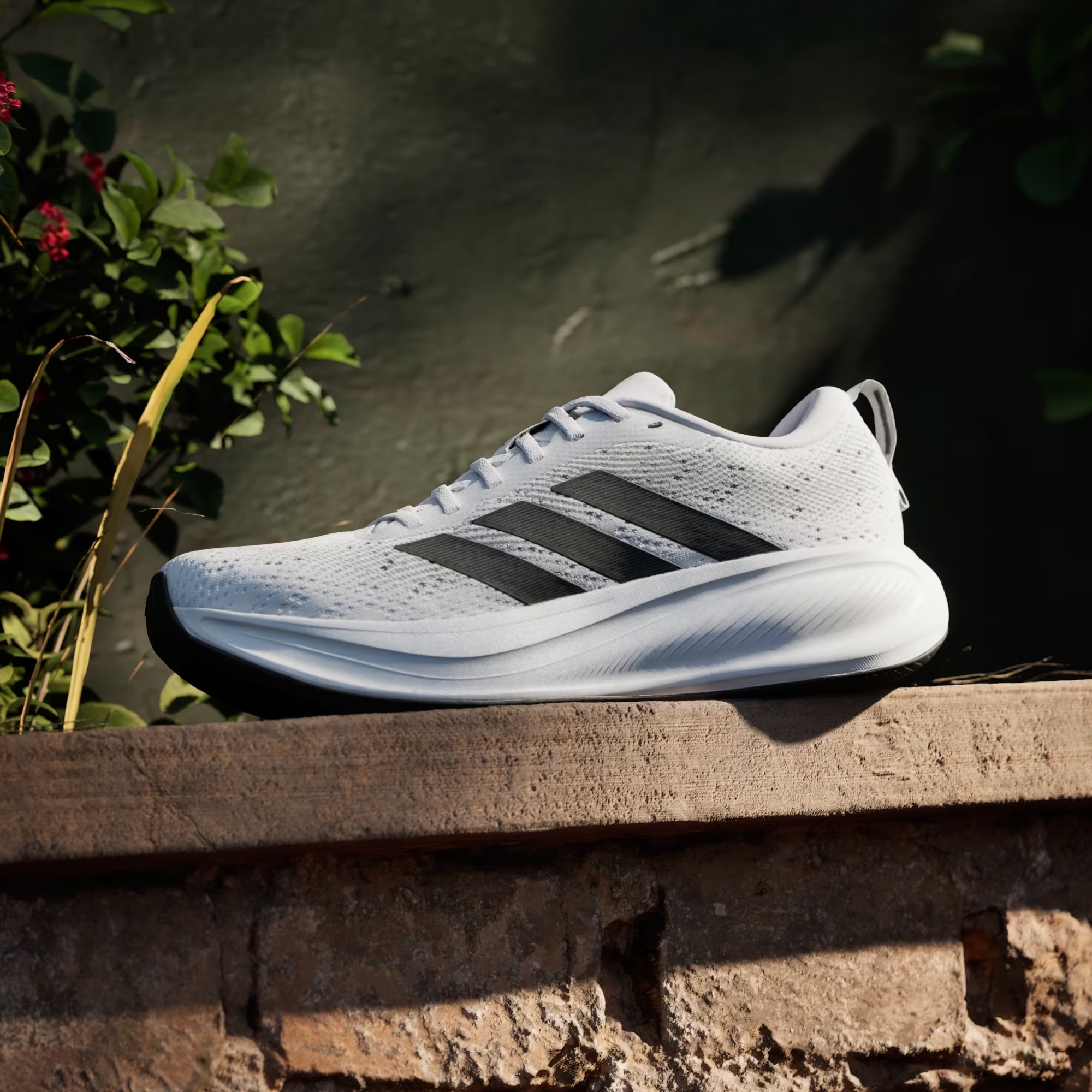 RESPONSE_PACE_RUNNING_SHOES_White_KJ1773_HM7